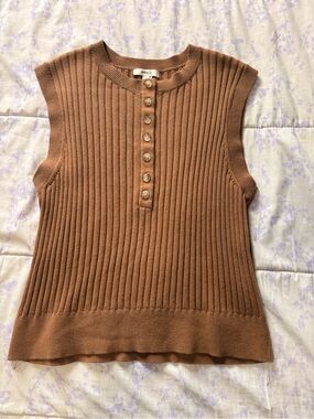 Sweater Vest